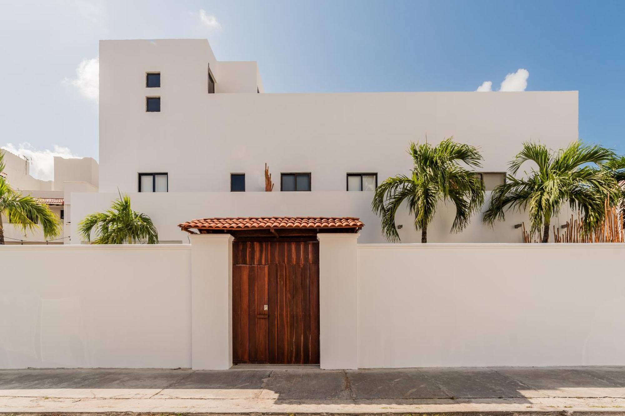 *Casa Aluxes- Guesthouse* Канкун Экстерьер фото