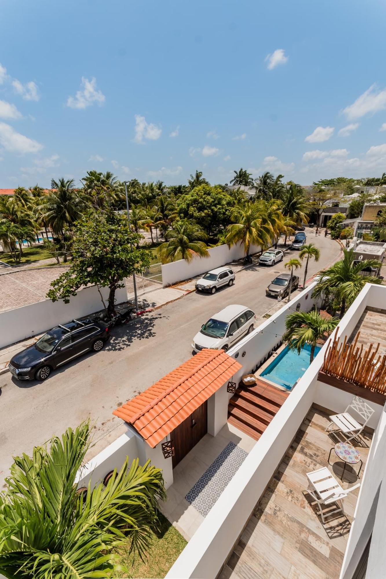 *Casa Aluxes- Guesthouse* Канкун Экстерьер фото